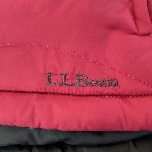 L.L. Bean Womens M Pink Grey Puffer Vest Full Zip Goose Down Pockets Reversible - Picture 6 of 10
